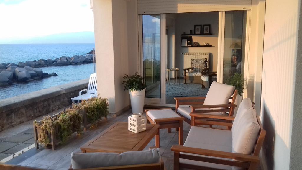 Marina Holiday Home Pizzo  Eksteriør billede